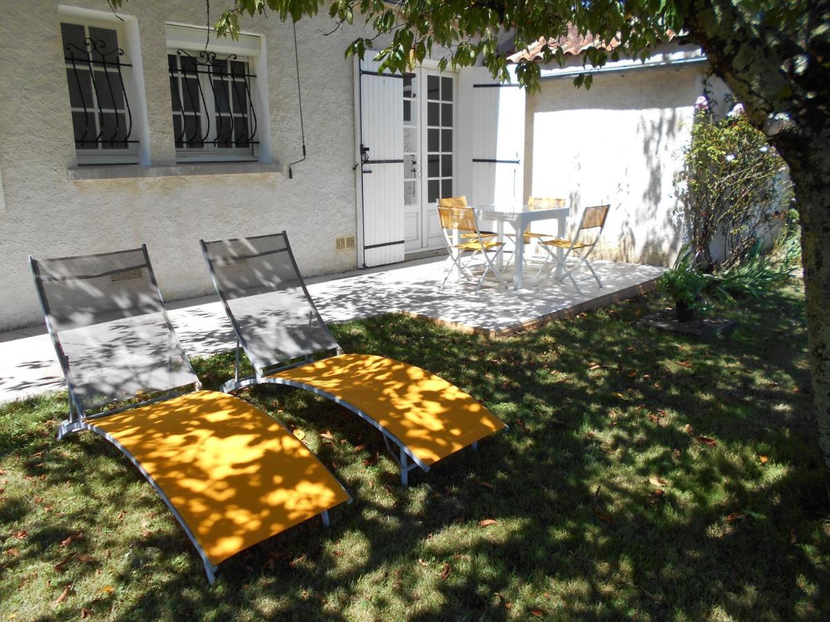 Gite Le Penten Villeréal Buitenkant foto